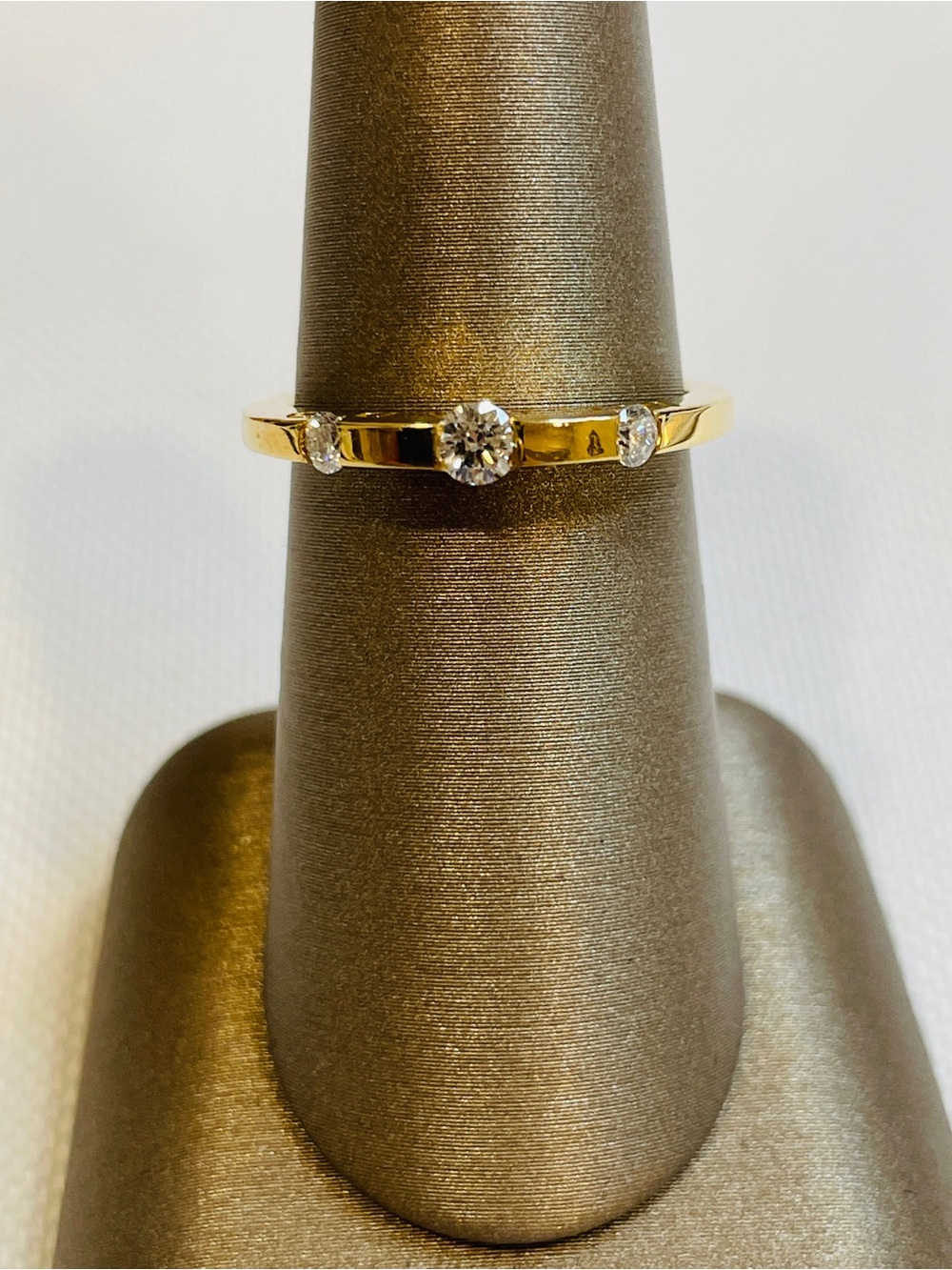 Movado 18k Yellow Gold Diamond Band Ring - Picture 5 of 8